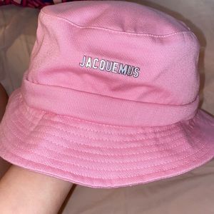Jacquemus Le bob Gadjo bucket hat in light pink